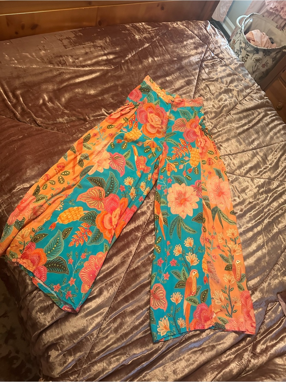 Farm Rio Pants - Picture 2 of 4